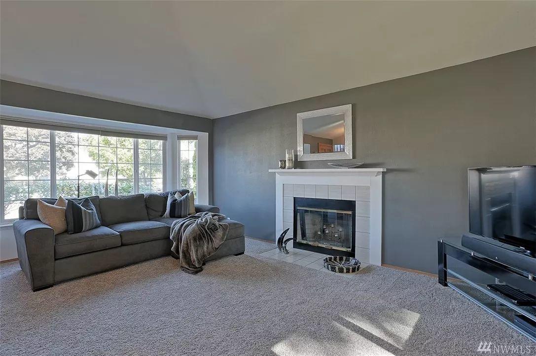 【每周房产】Lynnwood 纯投资房,租金$2350/mo,要价47.5万美金! 【每周房产】Lynnwood 纯投资房,租金$2350/mo,要价47.5万美金!