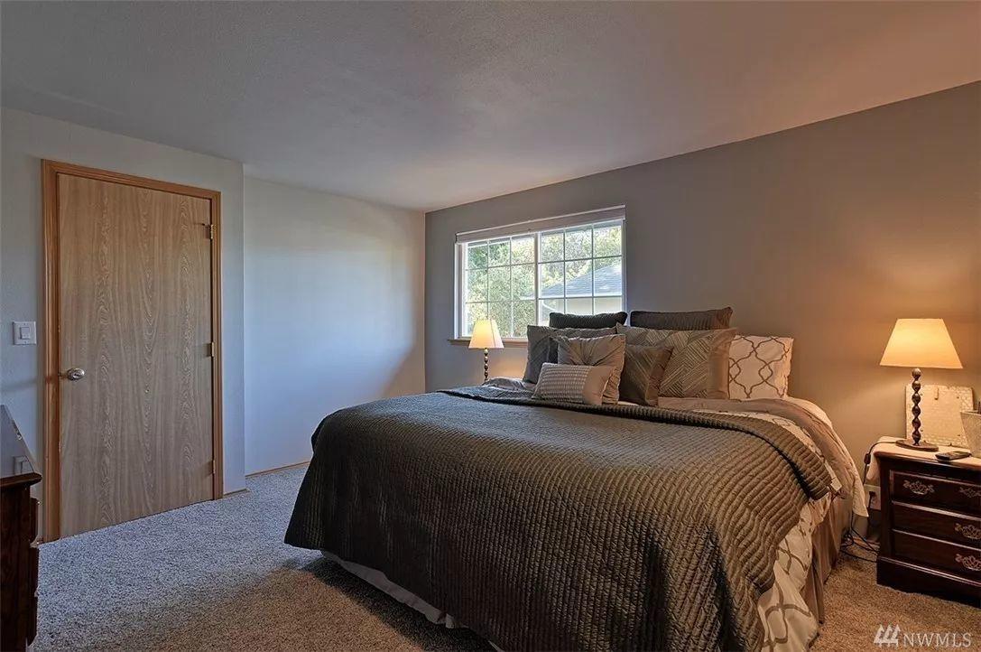 【每周房产】Lynnwood 纯投资房,租金$2350/mo,要价47.5万美金! 【每周房产】Lynnwood 纯投资房,租金$2350/mo,要价47.5万美金!
