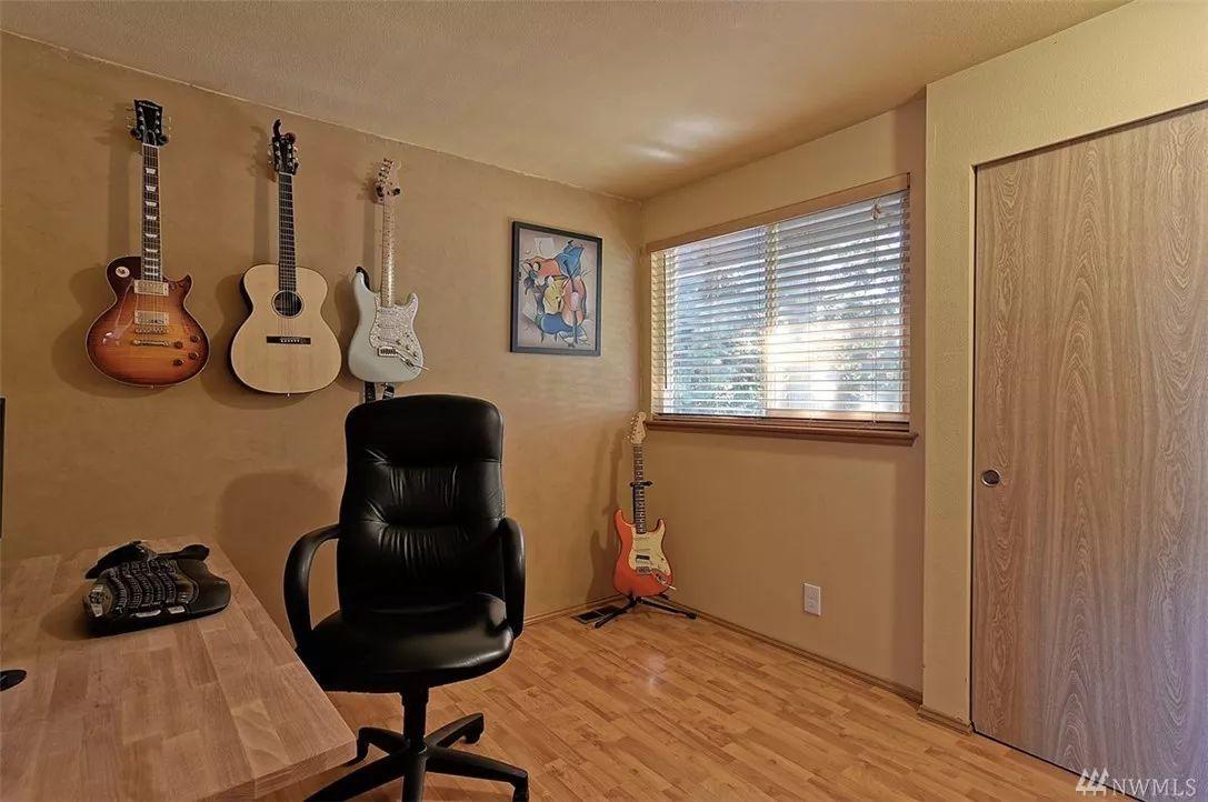 【每周房产】Lynnwood 纯投资房,租金$2350/mo,要价47.5万美金! 【每周房产】Lynnwood 纯投资房,租金$2350/mo,要价47.5万美金!