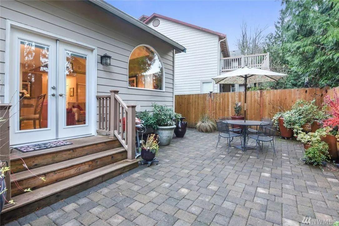【每周房产】Bothell 3房联排别墅，自住兼投资，出价50万美金！